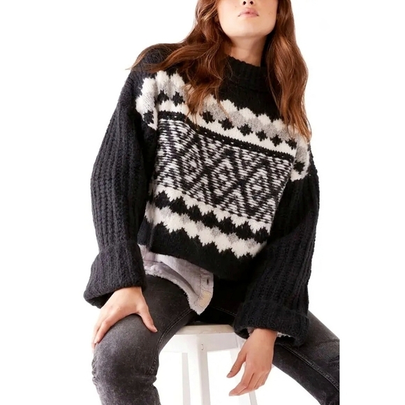 NEW Free People |‎ Crop Cable Knit, Onyx, L - Picture 3 of 8